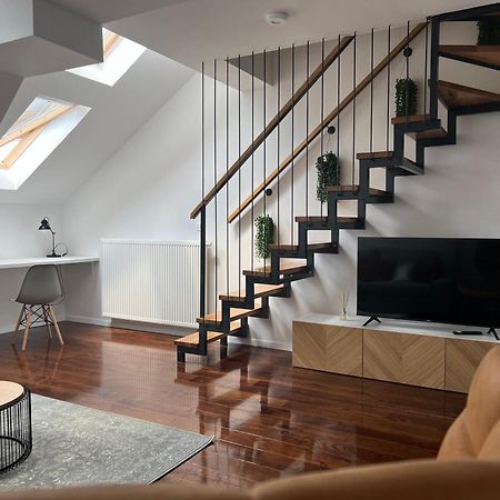 Cozy Loft Apartment In Zagreb Center Luaran gambar