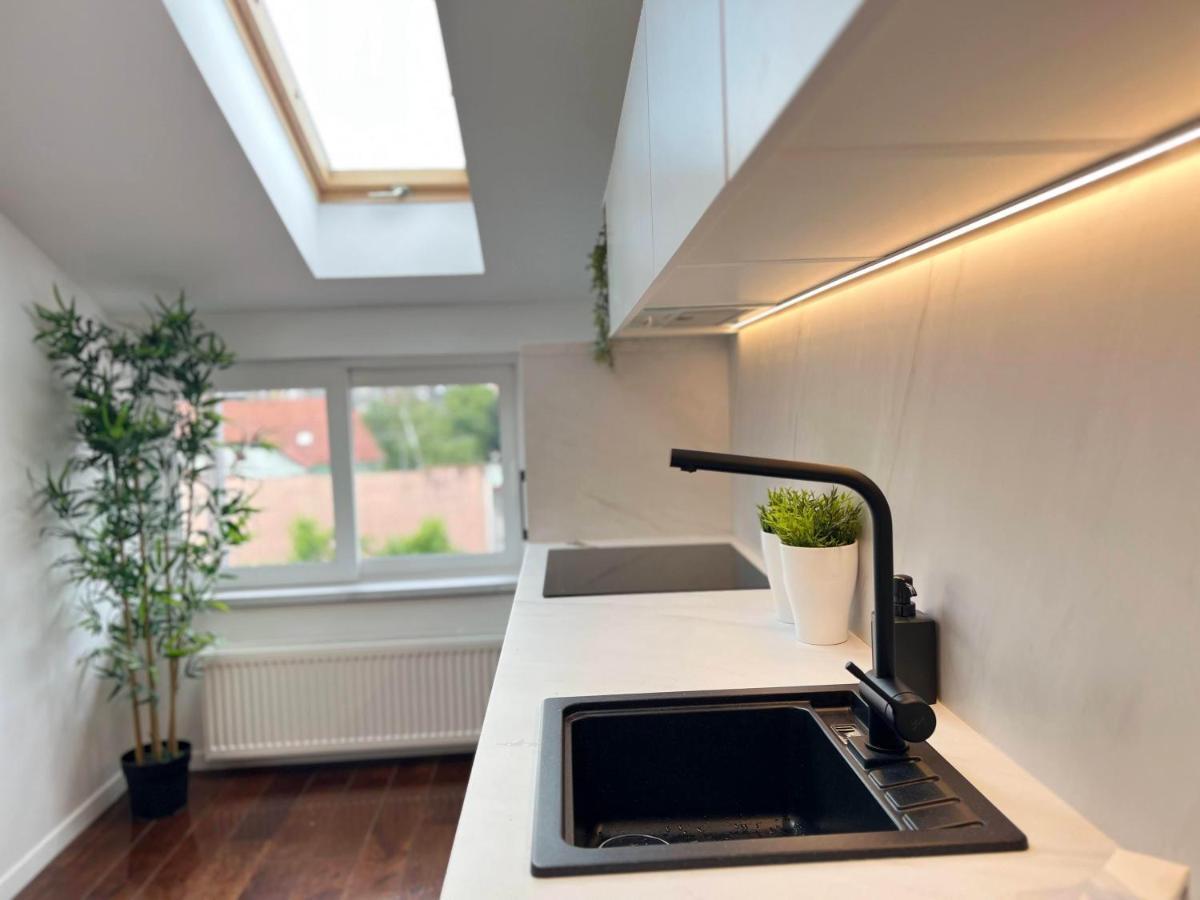 Cozy Loft Apartment In Zagreb Center Luaran gambar